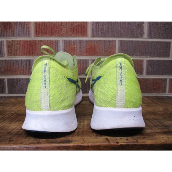 ASICS Mens Magic Speed Yellow 1011B026 Athletic Running Shoes Sneakers Size 11.5